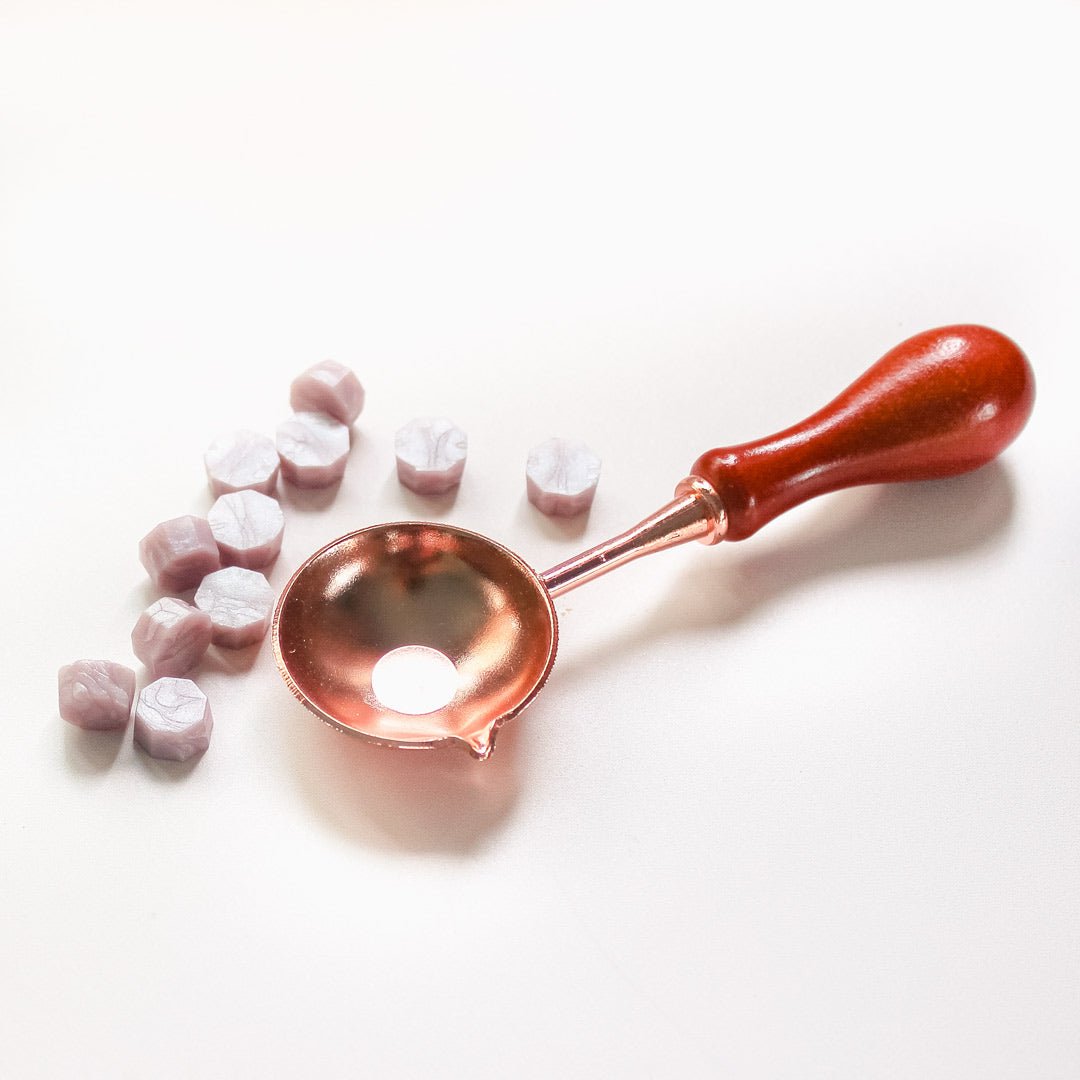 Melting spoon - wooden handle - Lovalù